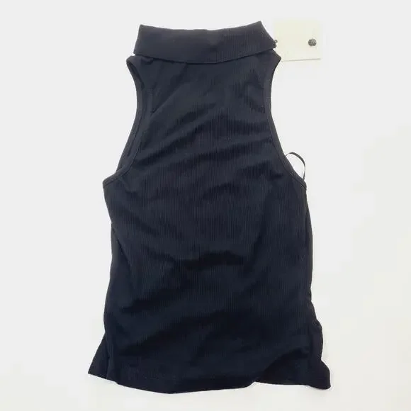 Superdown Rina Ruched Top in Black - Picture 8 of 9